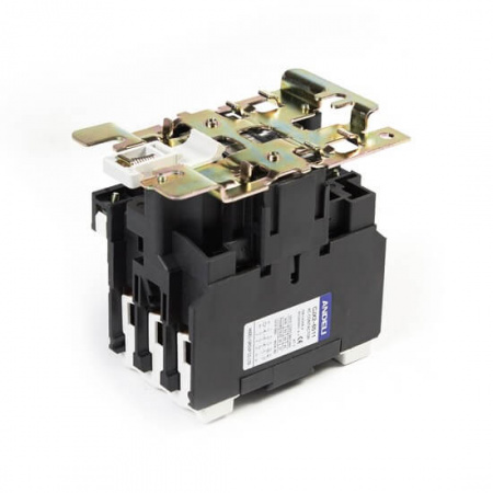 Контактор CJX2-D40 AC 220V